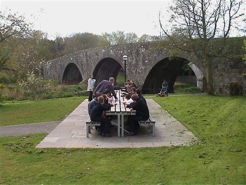 Simon beeson picnic table 130115