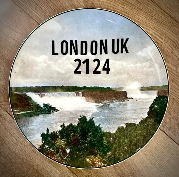 London plate 1749876349