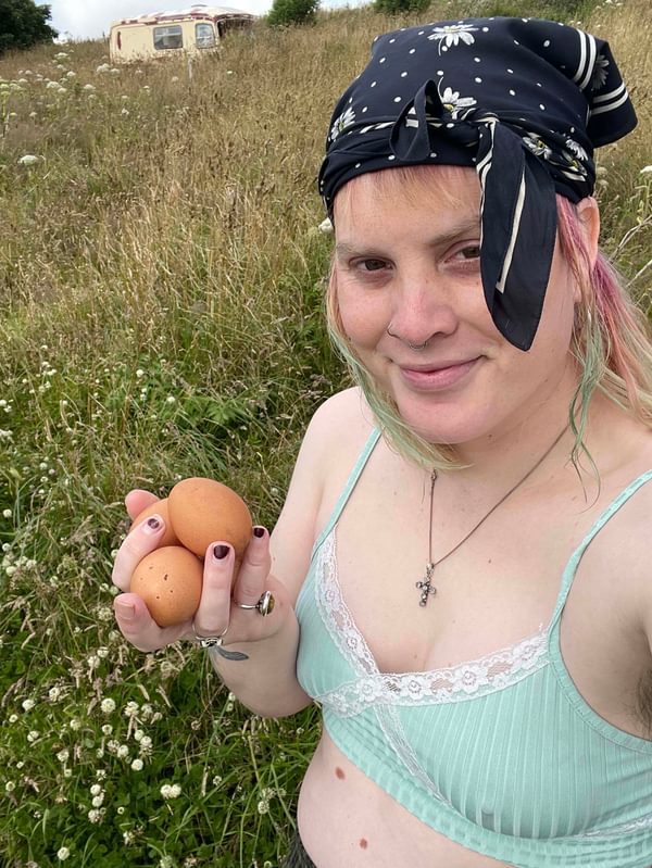 Eggs portrait 1750276851